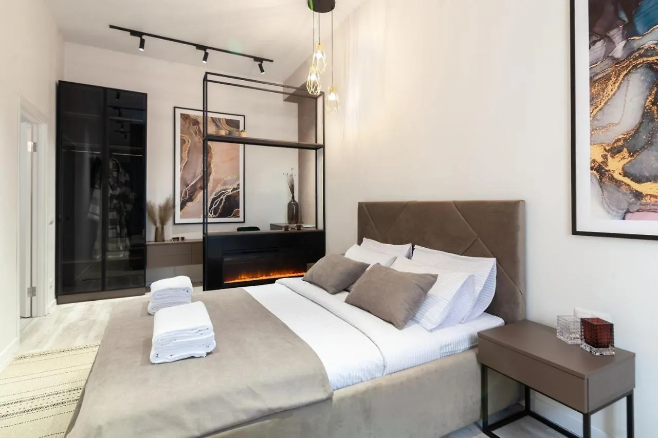 Avangard Franko* Art Apartment Львов