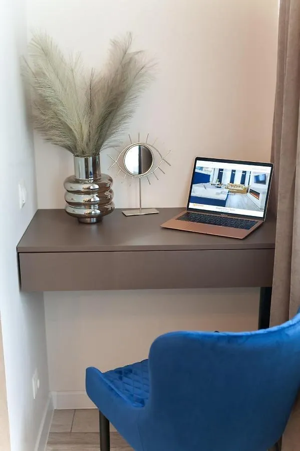 Avangard Franko* Art Apartment Львов